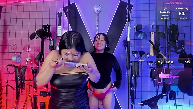 Tiffany Dulce BDSM online show from March 5, 11:06 am