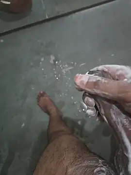 bigbuldgee online show from April 2, 8:34 am