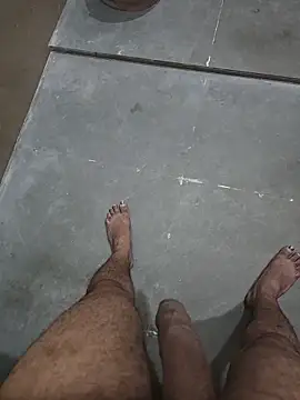 bigbuldgee online show from April 7, 11:04 pm