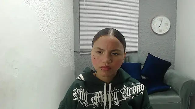 kimmyfuckass online show from April 1, 12:17 pm