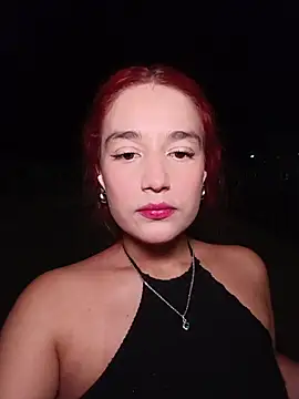 Snapshot of isabella_ferrer99 chatting on May 21, 5:14 am isabella ferrer99 online show from May 21, 5:14 am