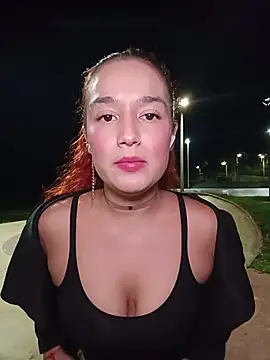 Snapshot of isabella_ferrer99 chatting on June 14, 5:31 am isabella ferrer99 online show from June 14, 5:31 am