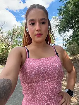 Snapshot of isabella_ferrer99 chatting on July 29, 8:51 pm isabella ferrer99 online show from July 29, 8:51 pm