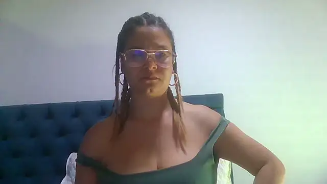 Jiwon Han online show from July 24, 1:47 am