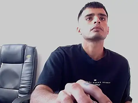 Snapshot of Bad_Boy_Carter69 chatting on March 20, 1:38 pm Bad Boy Carter69 online show from March 20, 1:38 pm