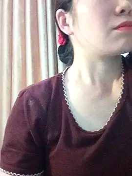 Bondgirl 9 online show from March 18, 9:34 am