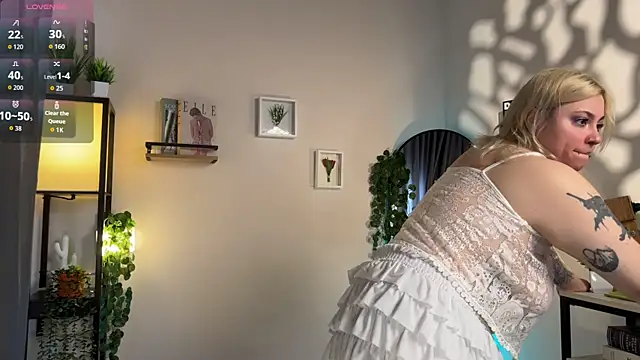 eyes are higher16333 online show from April 10, 12:21 pm