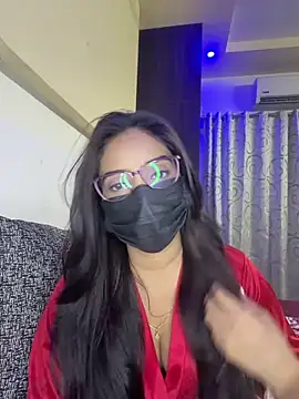 nikki catz online show from April 19, 4:28 pm