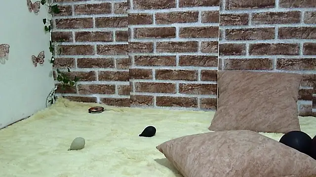 Katia Cutte online show from March 15, 9:43 pm