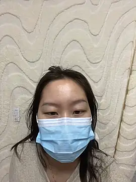 Snapshot of zrpczl1134 chatting on March 4, 7:47 am zrpczl1134 online show from March 4, 7:47 am