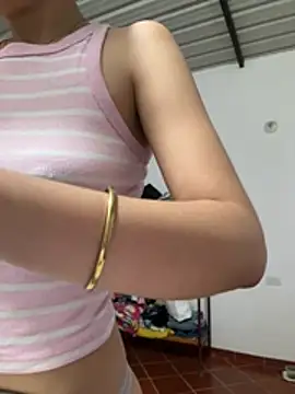 Snapshot of Nicole_Cute04 chatting on March 13, 8:48 pm Nicole Cute04 online show from March 13, 8:48 pm