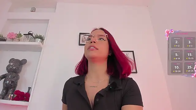 Im Scarlett  online show from April 3, 6:17 pm