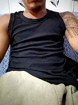 Oozs online show from April 20, 3:26 pm