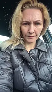 Secret Ladyx online show from March 18, 6:05 am