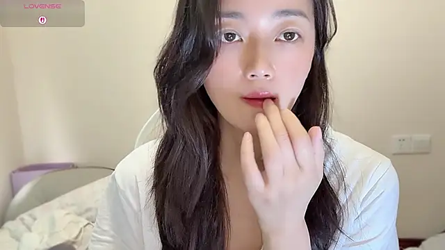 jinxiyao01 online show from June 18, 2:23 am