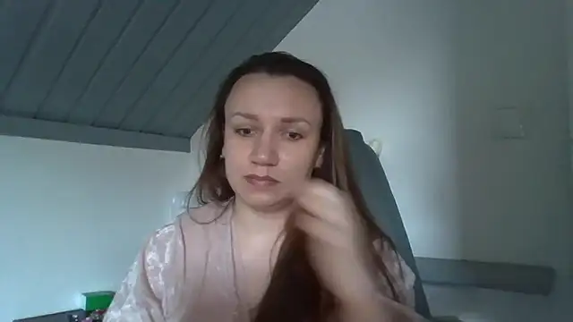 Emma-aaa online show from March 6, 4:36 pm