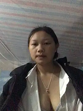 Snapshot of TieuVy99 chatting on March 8, 3:43 am TieuVy99 online show from March 8, 3:43 am