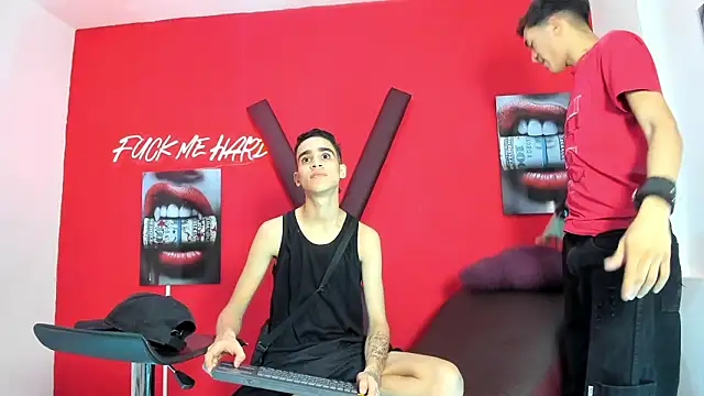 SKYN MAN online show from March 24, 1:43 am