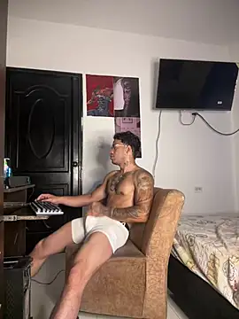 Kenny romano online show from April 20, 12:08 pm