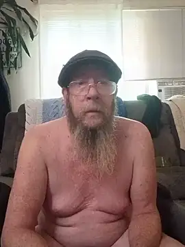 Snapshot of AgoneCanal chatting on May 19, 8:37 pm AgoneCanal online show from May 19, 8:37 pm