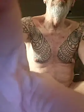 Snapshot of XXX666HEIL chatting on June 6, 9:19 pm XXX666HEIL online show from June 6, 9:19 pm