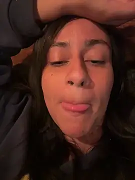 Geovana blan online show from April 28, 2:27 am