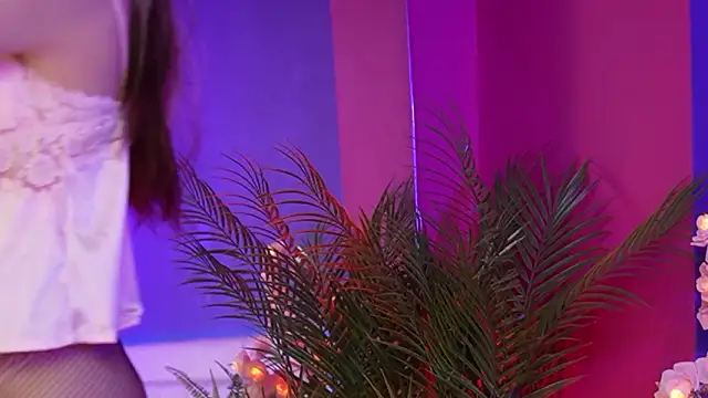 SerenaCandy online show from March 6, 9:55 pm