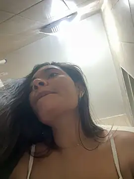 Sweetroseof online show from April 21, 10:56 pm