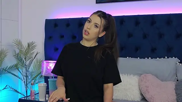 VenusSinclairr online show from April 17, 11:41 pm