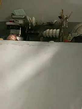 Luna-Hairypussy online show from March 6, 2:08 am