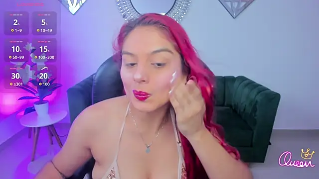 Snapshot of Raven-reyess chatting on June 7, 12:09 pm Raven-reyess online show from June 7, 12:09 pm