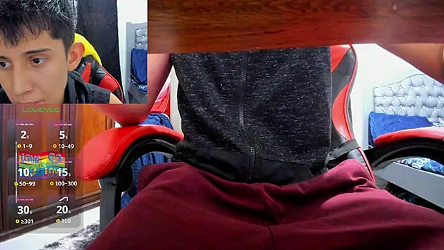 gomitaboy1 online show from June 12, 7:13 pm