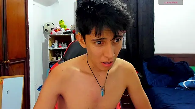 gomitaboy1 online show from July 23, 5:22 pm