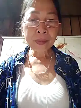 Sky-rain98 online show from March 24, 8:47 pm