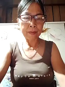 Snapshot of Sky-rain98 chatting on May 8, 5:51 pm Sky-rain98 online show from May 8, 5:51 pm