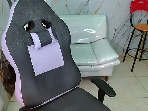 taylor bigdick18 online show from March 30, 2:45 am