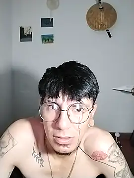 Apolo444 online show from March 5, 5:09 pm