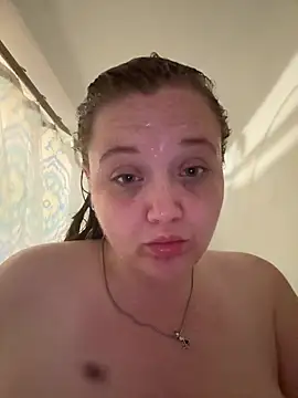 Snapshot of highimmaryjane chatting on July 7, 6:12 pm highimmaryjane online show from July 7, 6:12 pm