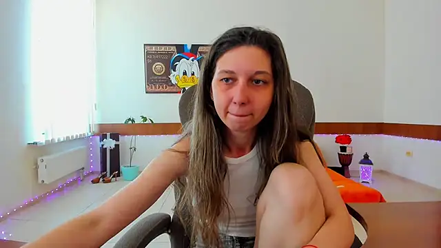 Ellina Star online show from April 14, 8:09 am