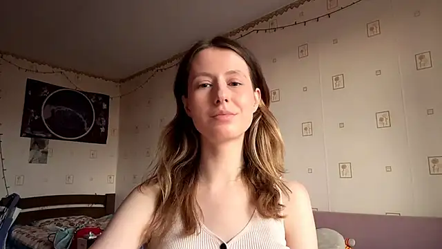 Snapshot of AlesiaGurevich chatting on June 22, 5:43 pm AlesiaGurevich online show from June 22, 5:43 pm