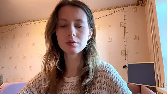 Snapshot of AlesiaGurevich chatting on July 9, 4:49 am AlesiaGurevich online show from July 9, 4:49 am