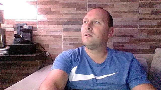 lustonfan online show from April 15, 1:56 am