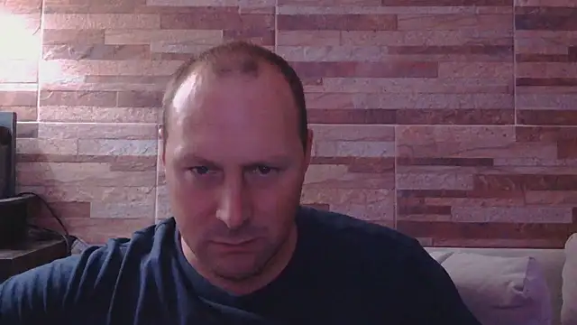 lustonfan online show from April 21, 2:51 am