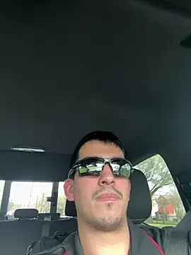 papichulo102099 online show from March 10, 9:42 pm