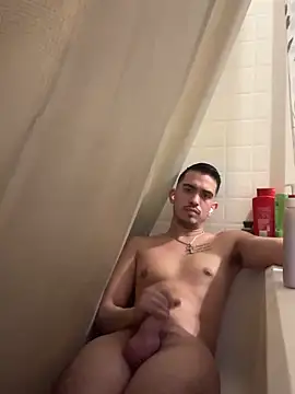 papichulo102099 online show from March 22, 7:17 pm