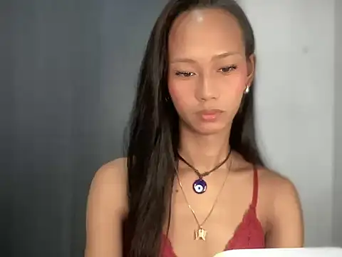 Sunkissed seductress online show from April 3, 1:14 am