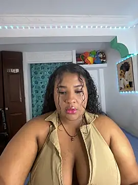 Snapshot of dana_falcoo25 chatting on June 5, 3:46 am dana falcoo25 online show from June 5, 3:46 am