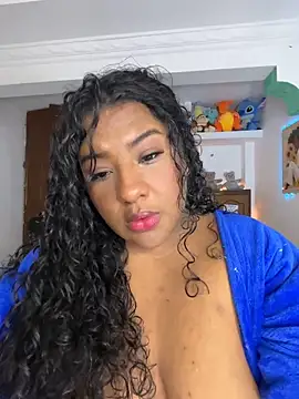 Snapshot of dana_falcoo25 chatting on June 19, 4:17 am dana falcoo25 online show from June 19, 4:17 am