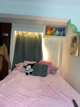 Snapshot of dana_falcoo25 chatting on July 23, 4:32 am dana falcoo25 online show from July 23, 4:32 am