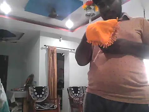 Foxboy65 online show from April 22, 2:47 am